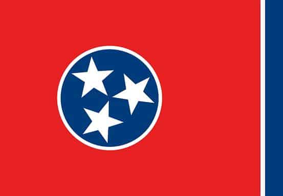 why are people moving to Tennessee?